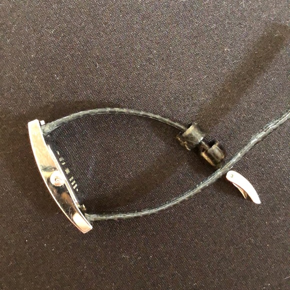 Vintage pre-owned Gucci watch timepiece 3900L Swiss made - Picture 6 of 14